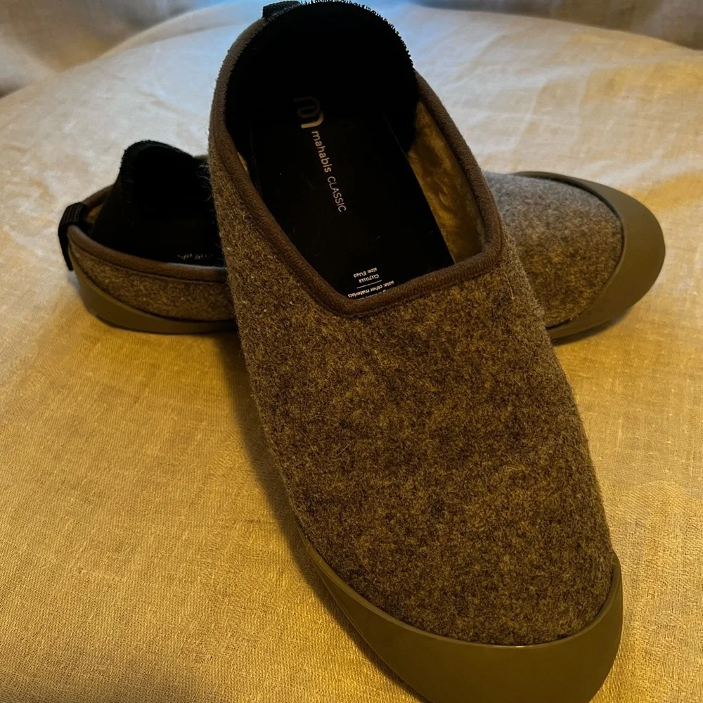 Mahabad classic indoor outdoor slipper shoes. Grey . Size 40. Us 81/2. Unisex - Picture 8 of 8